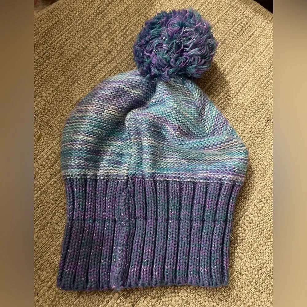 Beautiful sparkly thread embellished Elsa frozen toboggan
